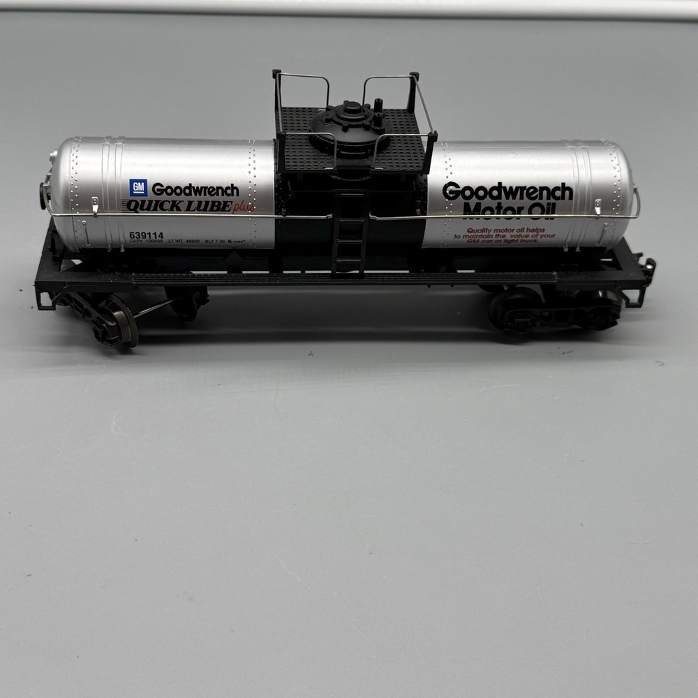 K-Line 639114 GM Goodwrench Quick Lube Plus Motor Oil Tank Car O Gauge Untested